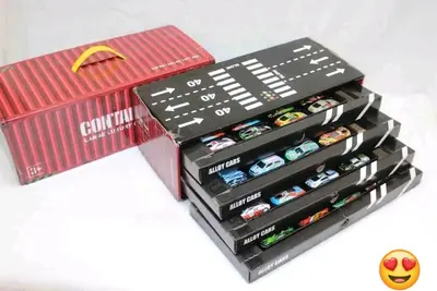 سيارات ضمن كونتنر 919