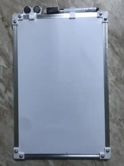 لوح معدن