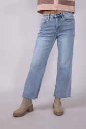 WIDE-LEG RAW HEM JEANS