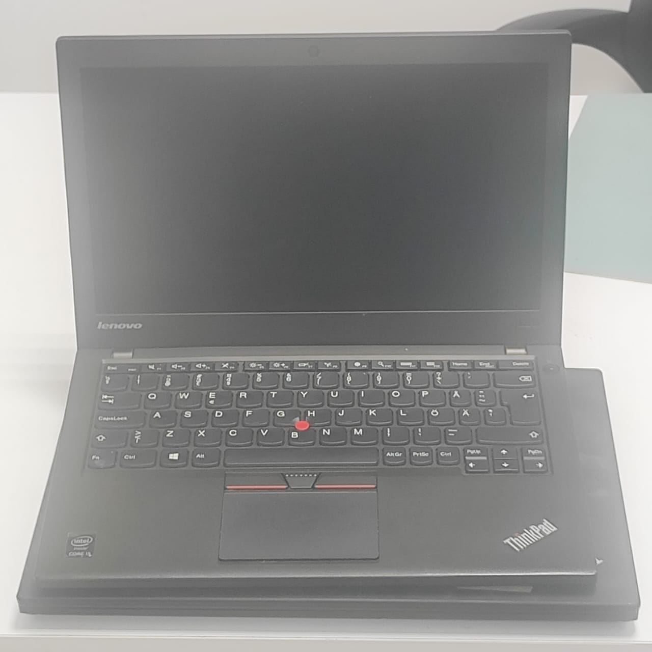 LENOVO CORE I5 5TH