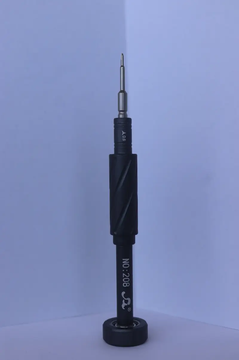مفك  SW -208