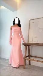 فستان وردي بيسك L